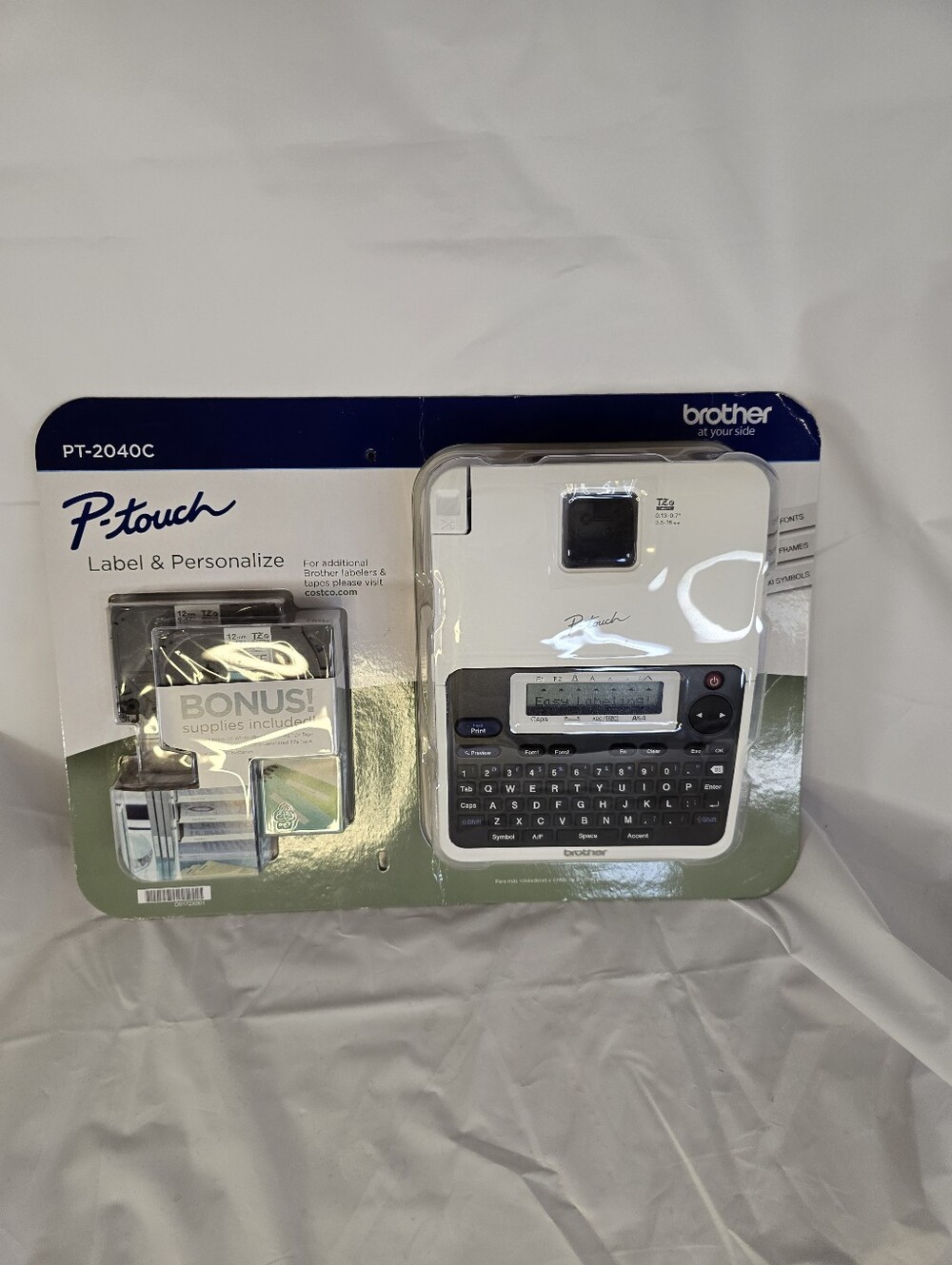 NIB Brother P-Touch Labeler Label Maker PT-2040C with Laminated Tape Batteries